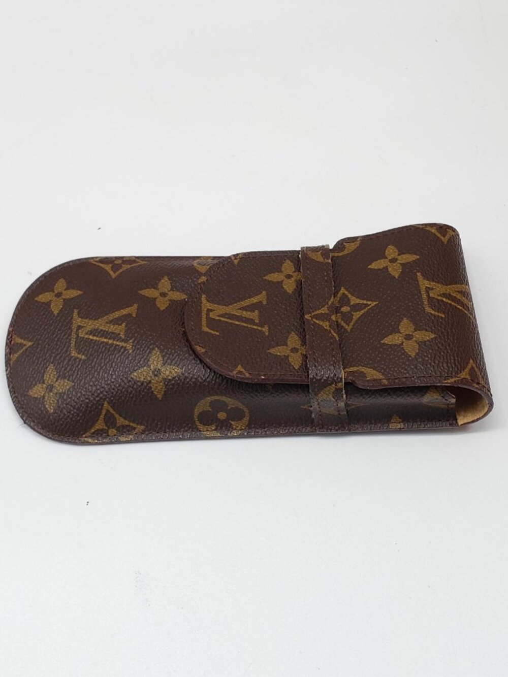Authentic Louis Vuitton Monogram Glasses Case | Compact & Stylish - Picture 4 of 12